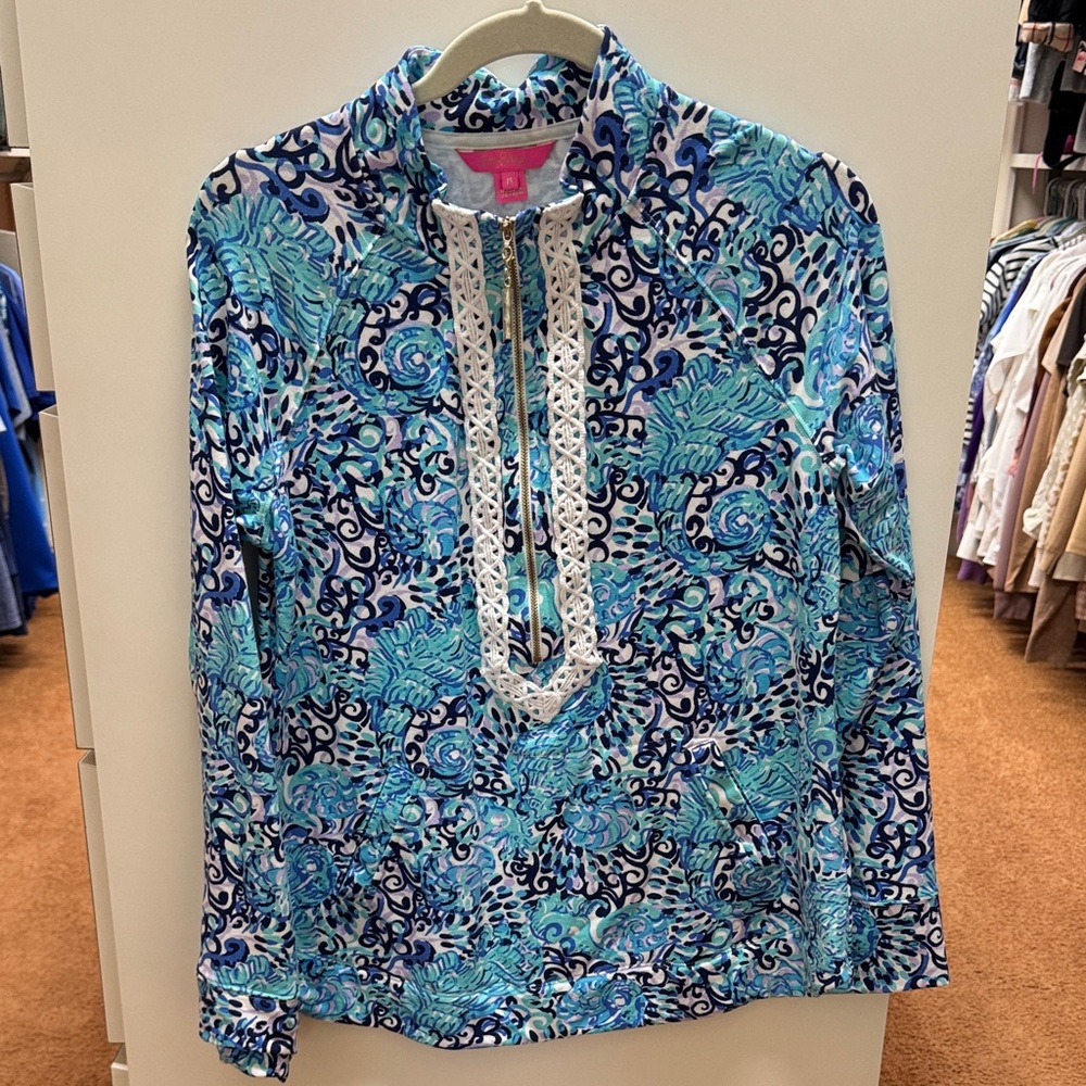 Lilly Pulitzer Blue and White Floral Blouse